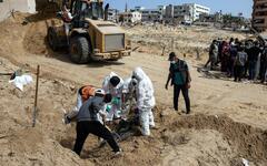 ONU impulsa investigación sobre las fosas comunes en Gaza