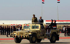 Primer Ministro Haider Al Abadi en el acto del Día del Ejercito en la Tumba del Soldado Desconocido. Baghdad: 06 / 01 / 2015 (AFP Foto Ali Al Saadi)