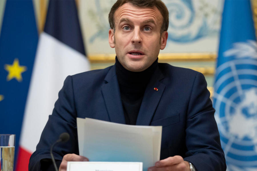 Emmanuel Macron durante una videoconferencia internacional dedicada al Líbano, en el Palacio del Elíseo, en París, 2 de diciembre de 2020. Foto: AFP.