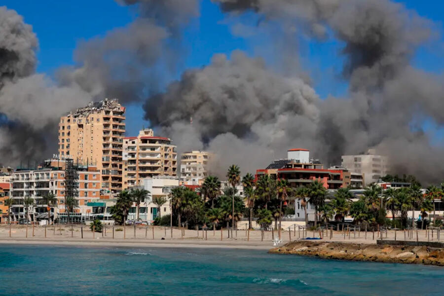 Régimen de Tel Aviv intensifica campaña de destrucción en Tiro