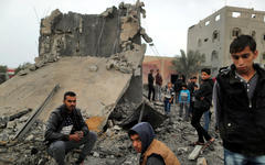 Continuos bombardeos en Gaza