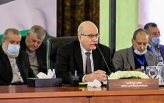 Saleh Abdel Ahad, representante del Frente Democrático para la Liberación de Palestina, durante el Diálogo Nacional Palestino en El Cairo. Foto: Servicio de Información del Estado de Egipto.