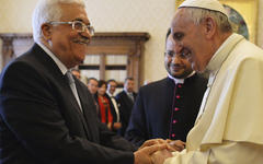 Francisco I recibe al Presidente Mahmud Abbas (Santa Sede. 16 de mayo, 2015 - Foto Reuters)