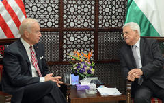 Reunión en Ramallah entre Joe Biden y el presidente de la Autoridad Palestina, Mahmoud Abbas, en 2017. 