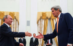 Vladimir Putin recibe a John Kerry en Moscú - Julio 14,2016 (Foto Sputnik).