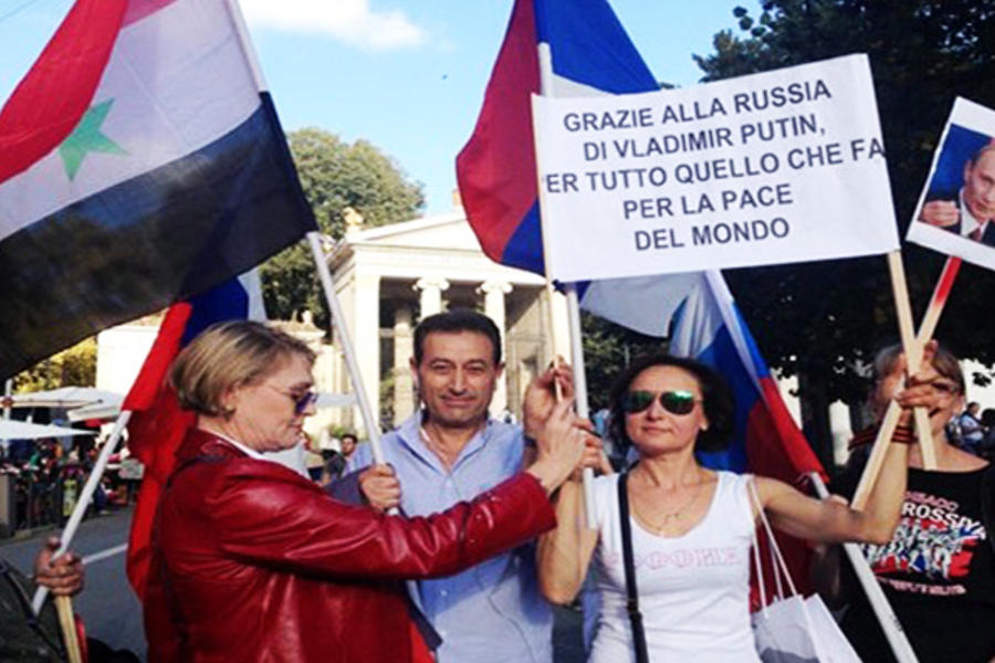 Marcha de la comunidad siria en Roma 