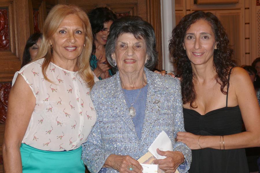 Zarife Allub de Sarquis con Ana María Ganem y Marcela el Ghazi Ursino