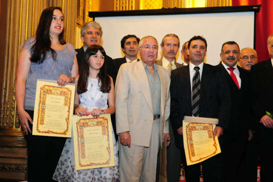 junto a los galardonados Ugarit 2014