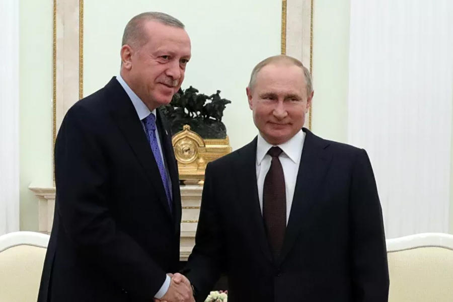 Los presidentes de Turquía, Recep Tayyip Erdogan, y Rusia, Vladimir Putin, durante su encuentro en Moscú  |  Marzo 5, 2020 (Foto: Mikhail Klimentyev / Sputnik)