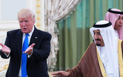 Presidente de EEUU, Donald Trump y Rey de Arabia Saudita, Salman bin Abdulaziz al-Saud (Foto AFP)