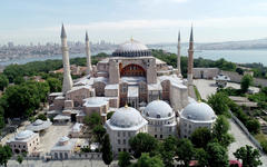 Vista aérea de Hagia Sophia, en Estambul, Turquía. Junio 6, 2020 (Foto: Lokman Akkaya/Anadolu)