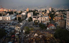 Edificios dañados cerca del sitio de la explosión de Beirut el 4 de agosto de 2020 (Foto: Felipe Dana / AP)