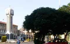 Plaza del Reloj Nuevo, en la Avenida Chukri Al Quwatli de Homs (Foto: Pablo Sapag M.)