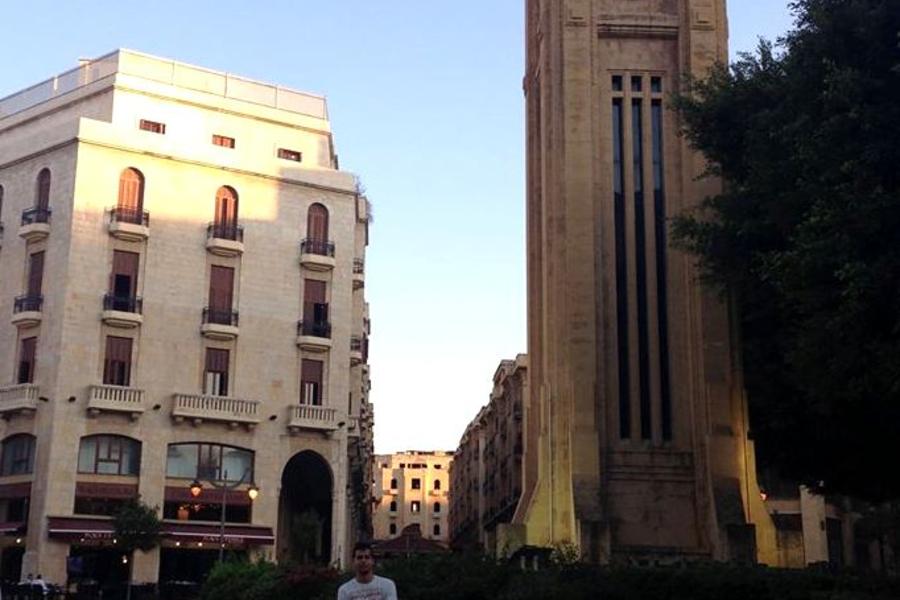 Plaza "La Estrella" frente al Parlamento libanés