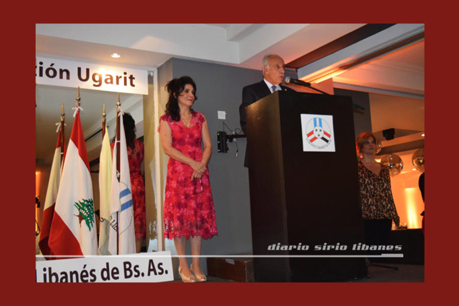 Adib Attie, Presidente del CSL de Bs. As. dando la bienvenida al evento.